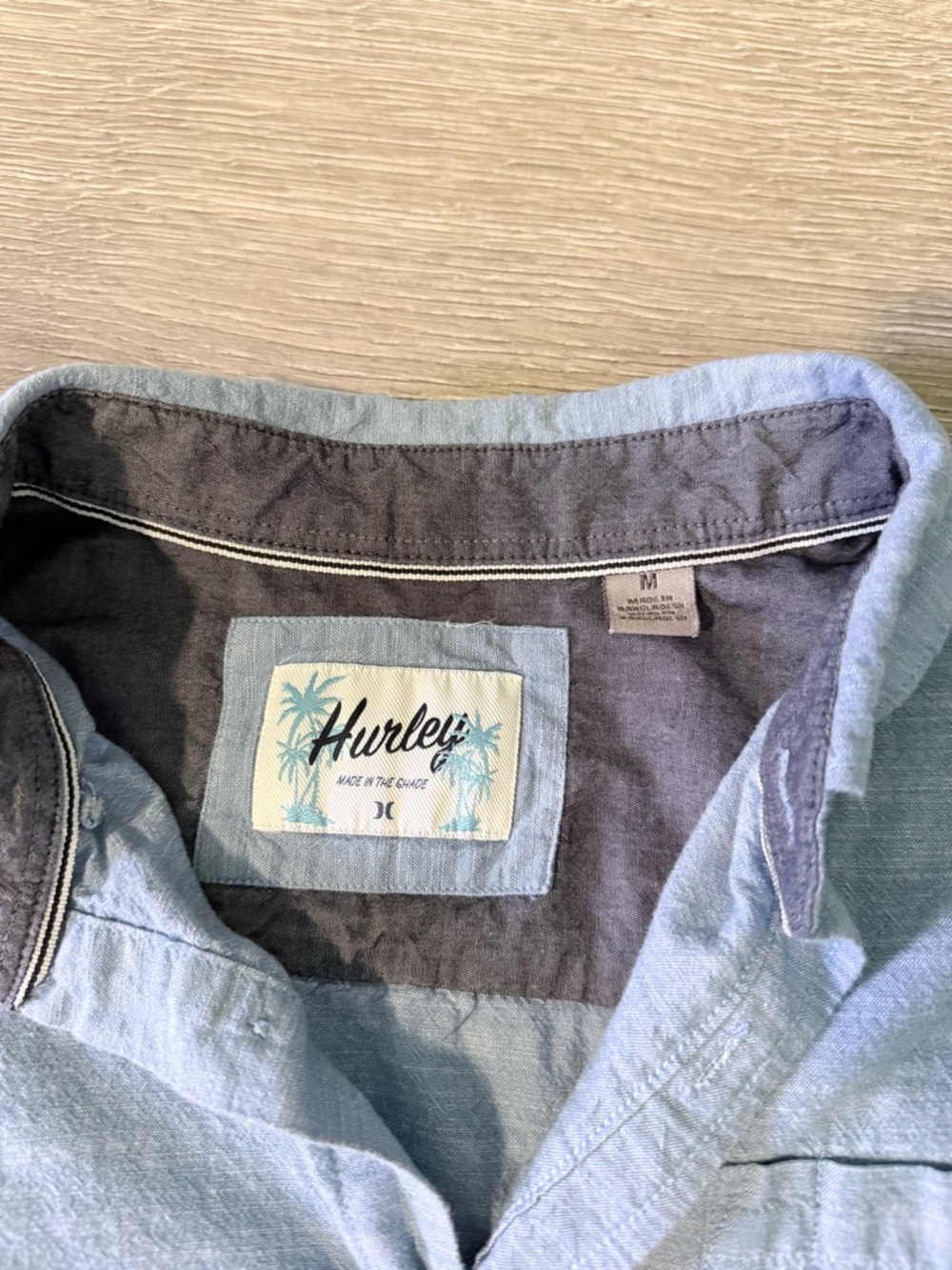 Hurley Light Blue Short-Sleeve Button-Down Shirt - Picture 3 of 6